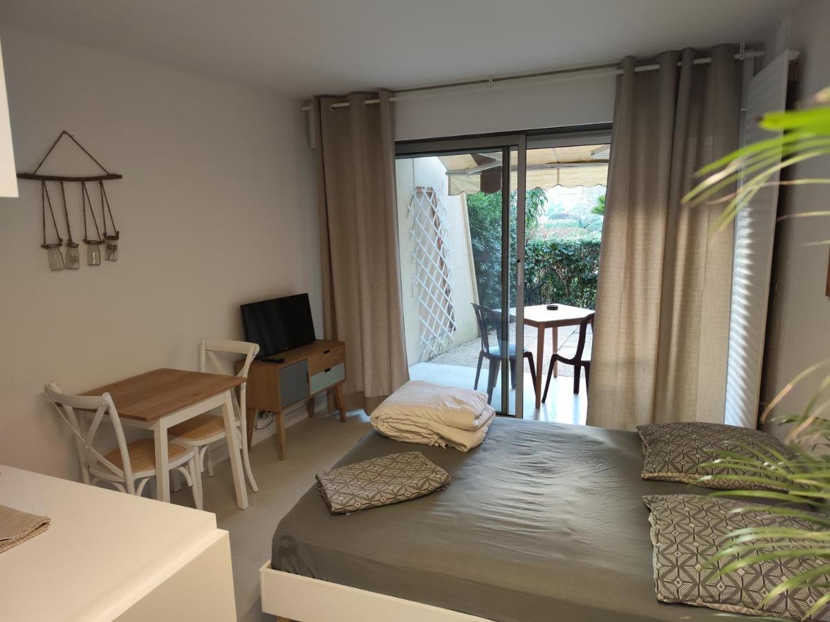 STUDIO Cannes Marina Mandelieu Extérieur photo
